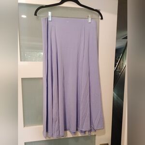 Aritzia Wilfred Beach Skirt High-waisted midi skirt with slit